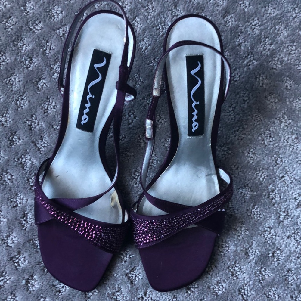 Mina dress heels in eggplant. Side 10.